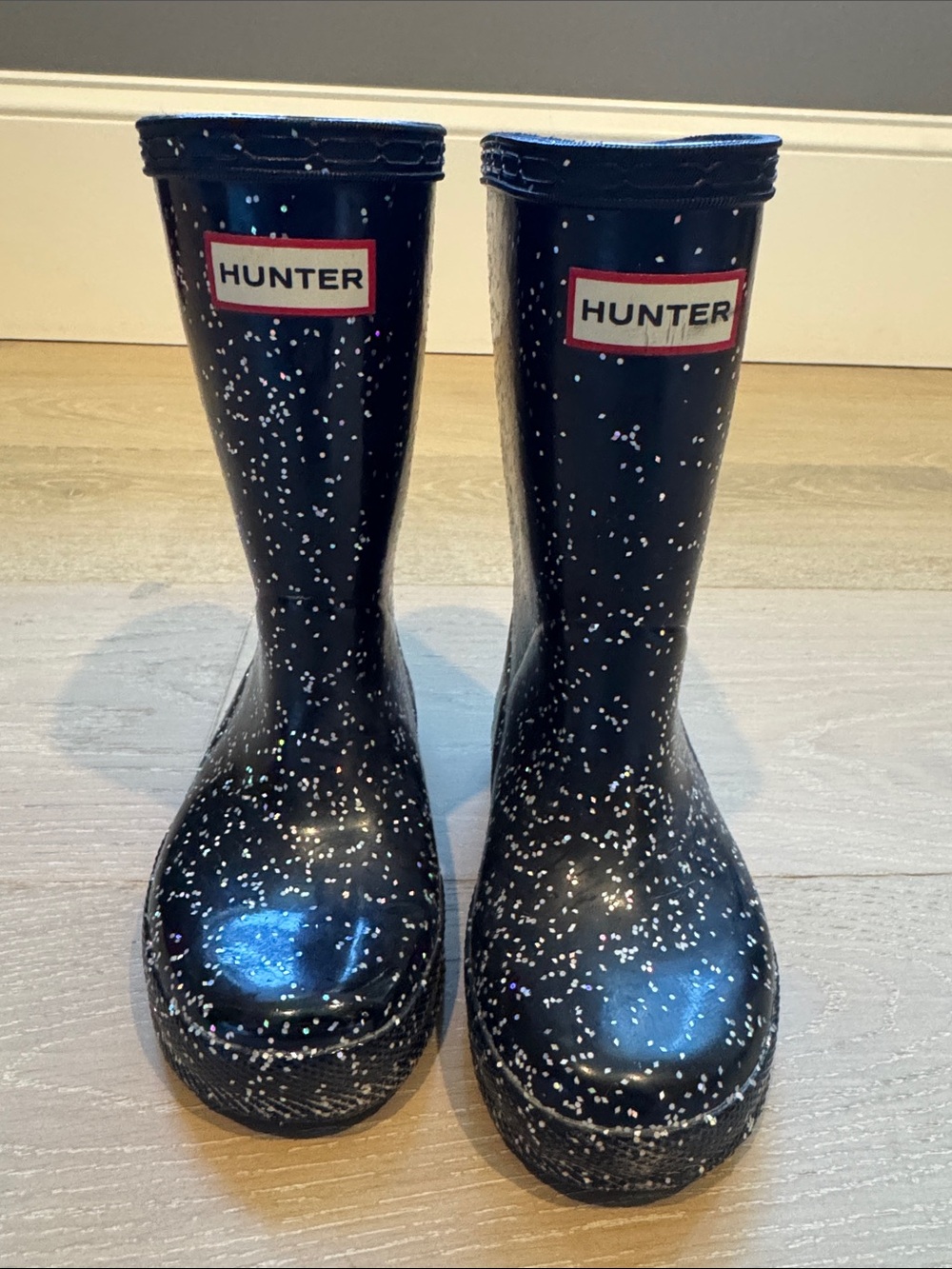 Girls Hunter Black Glitter-Spot Rain Boots